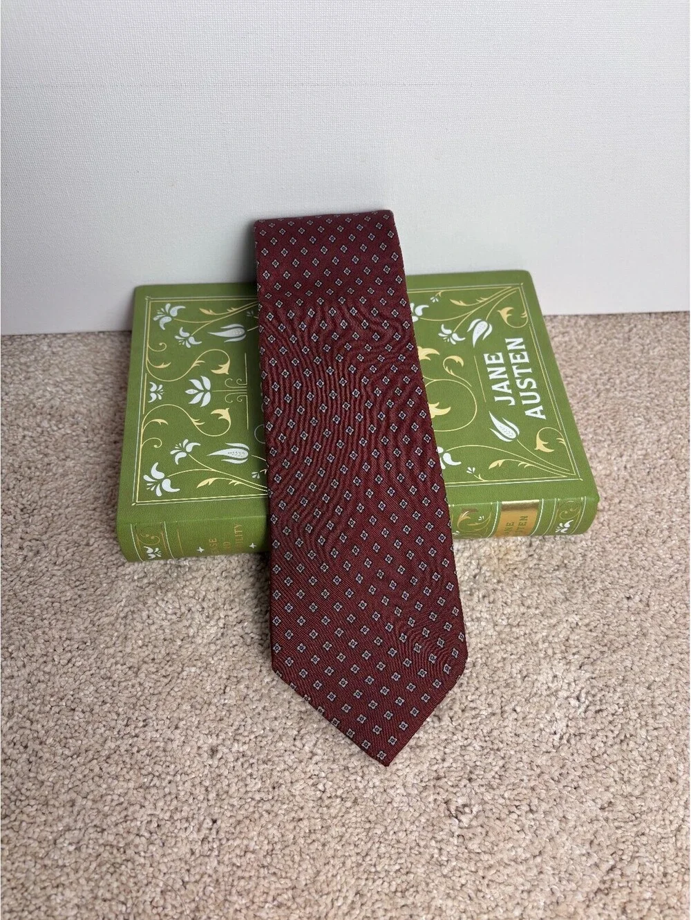 Reis of New Haven Vtg Rhombus Tie